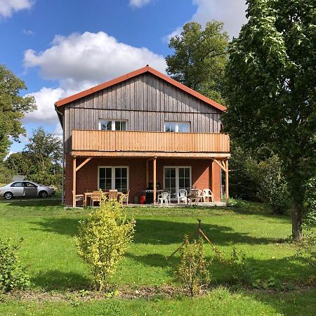Farm-Chalet Renzow Buitenkant foto